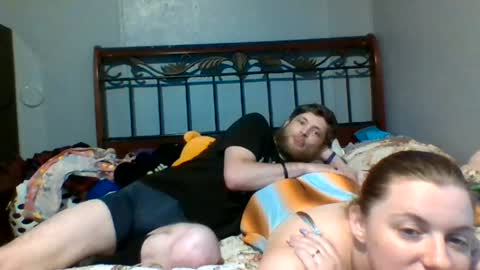 Snapshot of lion_and_bunny chatting on June 2026 12:52:02 AM Kinky-Redneck online show from June 2026 12:52:02 AM