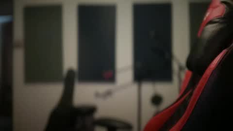 Snapshot of lion_hotty chatting on October 2025 10:49:02 PM lion_hotty online show from October 2025 10:49:02 PM