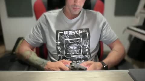 Snapshot of lion_hotty chatting on October 2025 07:03:02 PM lion_hotty online show from October 2025 07:03:02 PM