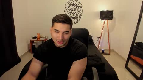 Lion online show from February 2026 02:44:01 AM