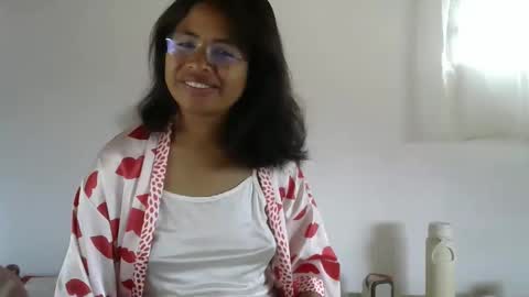 liora online show from February 2026 05:17:01 AM