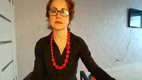 Snapshot of lioraweiss chatting on April 2026 08:39:03 AM Liora Weiss online show from April 2026 08:39:03 AM