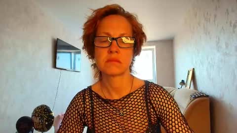 Snapshot of lioraweiss chatting on May 2026 07:59:02 AM Liora Weiss online show from May 2026 07:59:02 AM