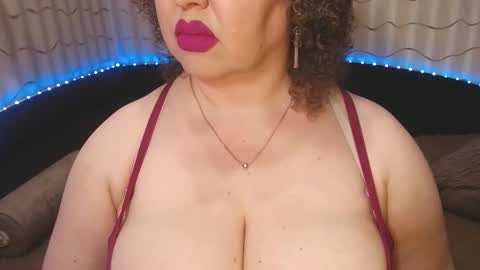 Snapshot of lipsaddiction chatting on April 2026 02:55:02 PM LIpsAddiction online show from April 2026 02:55:02 PM