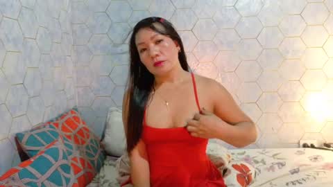 Snapshot of lipsofangel16 chatting on June 2026 12:07:02 PM im cherry online show from June 2026 12:07:02 PM