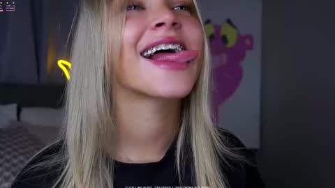 Amelia online show from January 2026 01:31:01 AM