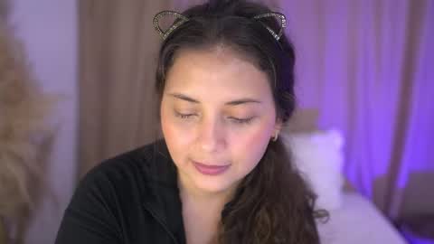 Lily see u on december 2 online show from October 2025 07:14:02 PM