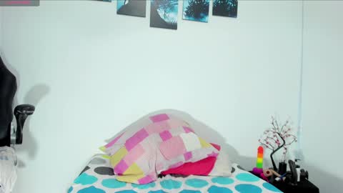 Lisa online show from December 2024 07:56:02 AM