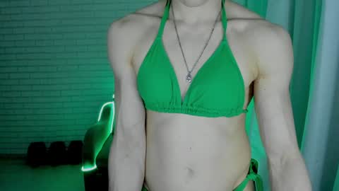 Snapshot of lisa_ree_ chatting on February 2025 01:23:01 AM lisa online show from February 2025 01:23:01 AM