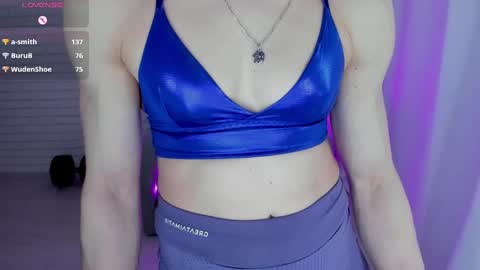 Snapshot of lisa_ree_ chatting on February 2025 06:19:01 AM lisa online show from February 2025 06:19:01 AM