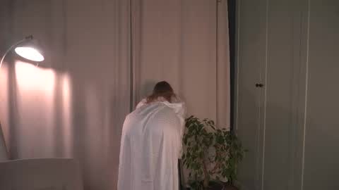 Snapshot of lisa_schiele chatting on February 2026 08:29:02 PM Elisabeth or Lisa online show from February 2026 08:29:02 PM