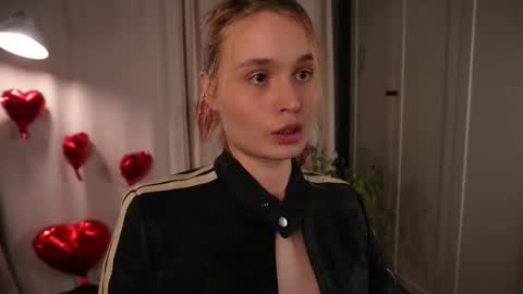 Snapshot of lisa_schiele chatting on February 2026 08:49:02 PM Elisabeth or Lisa online show from February 2026 08:49:02 PM