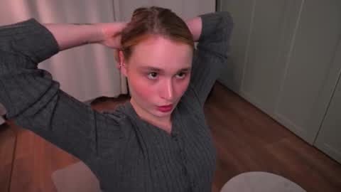 Snapshot of lisa_schiele chatting on February 2026 08:38:01 PM Elisabeth or Lisa online show from February 2026 08:38:01 PM