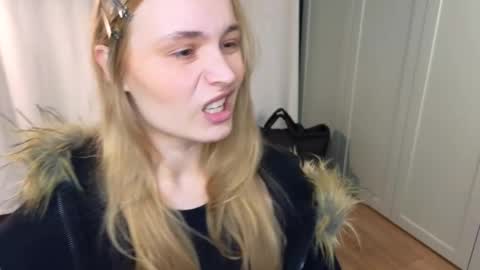 Snapshot of lisa_schiele chatting on February 2026 08:20:02 PM Elisabeth or Lisa online show from February 2026 08:20:02 PM