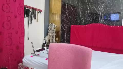 lisa_sweetas online show from December 2025 07:41:02 PM