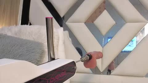 lisa_sweetas online show from February 2026 01:14:02 AM