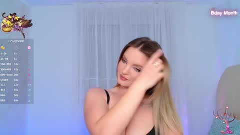 Snapshot of lisa_tease chatting on October 2025 12:09:01 AM Lisa online show from October 2025 12:09:01 AM