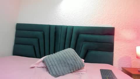 lisa white  online show from January 2026 03:56:01 AM