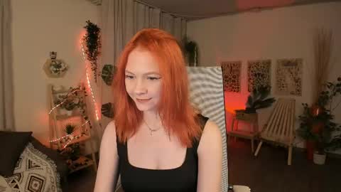 Snapshot of lisaaris chatting on May 2026 06:46:02 PM Lisa Aris online show from May 2026 06:46:02 PM