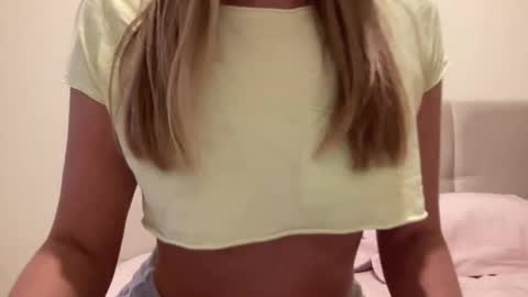 Lisa online show from January 2025 01:35:02 PM