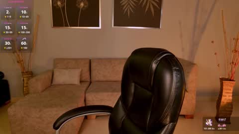 LISA MONROE online show from November 2025 12:55:01 PM