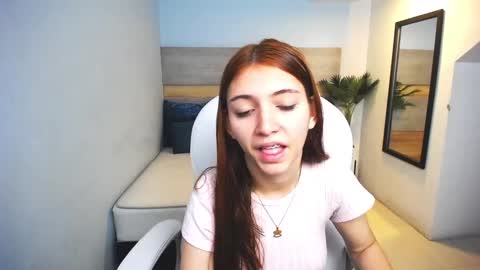 Liseth Fox online show from January 2025 12:31:01 PM