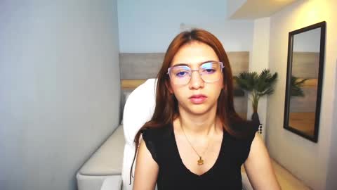 Liseth Fox online show from February 2025 07:10:02 PM