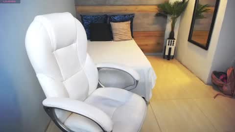 Liseth Fox online show from February 2025 02:06:02 AM