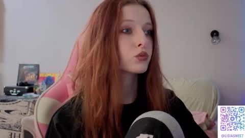 Snapshot of lisiasweet chatting on March 2026 02:35:02 PM Lika online show from March 2026 02:35:02 PM