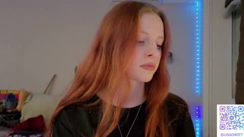 Snapshot of lisiasweet chatting on April 2026 02:07:01 PM Lika online show from April 2026 02:07:01 PM