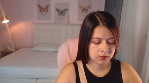 Andrea online show from January 2025 12:30:02 PM