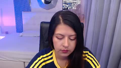 Snapshot of liss_black chatting on June 2026 04:55:01 AM Andrea online show from June 2026 04:55:01 AM