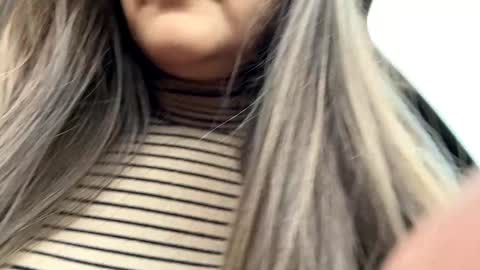 Snapshot of lissa__1 chatting on November 2025 09:36:01 AM Lissa online show from November 2025 09:36:01 AM