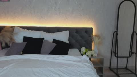 Lissa online show from April 2026 07:42:01 AM