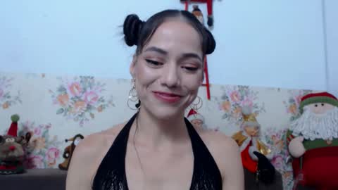Sara Lucia online show from December 2024 03:27:01 PM