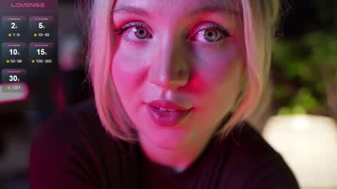 Snapshot of lissablush_ chatting on September 2025 08:47:01 AM Lissa online show from September 2025 08:47:01 AM