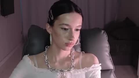 lissaelison online show from June 2026 01:19:02 AM