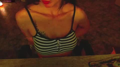 Liss online show from December 2025 03:34:01 AM