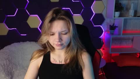 Lena online show from January 2025 01:08:01 AM