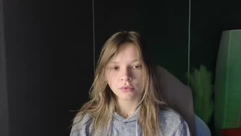 Lena online show from September 2025 01:49:01 AM