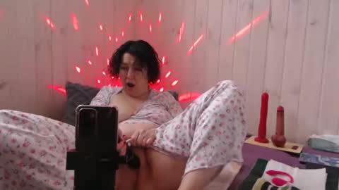 Snapshot of litisialove455 chatting on January 2026 07:35:02 AM litisialove455 online show from January 2026 07:35:02 AM