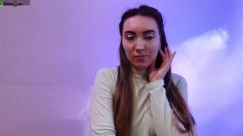 Tina online show from October 2025 12:28:02 PM