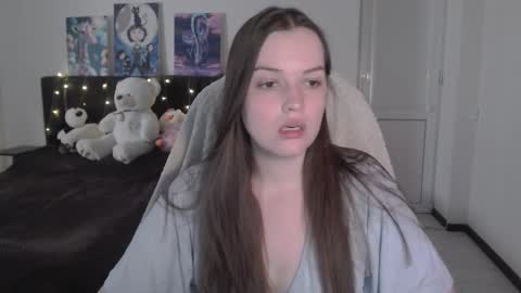 Snapshot of little__flowers chatting on September 2025 08:37:02 AM little__flowers online show from September 2025 08:37:02 AM