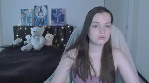 Snapshot of little__flowers chatting on September 2025 07:21:01 AM little__flowers online show from September 2025 07:21:01 AM