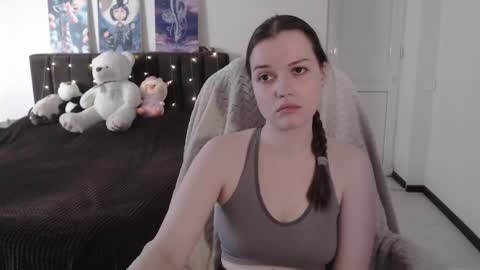 Snapshot of little__flowers chatting on October 2025 07:30:02 AM little__flowers online show from October 2025 07:30:02 AM