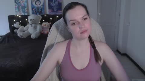 Snapshot of little__flowers chatting on November 2025 07:19:01 AM little__flowers online show from November 2025 07:19:01 AM