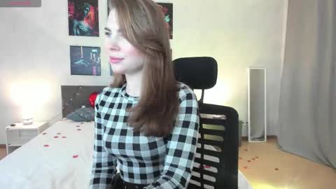 Isabel online show from February 2026 01:45:01 AM