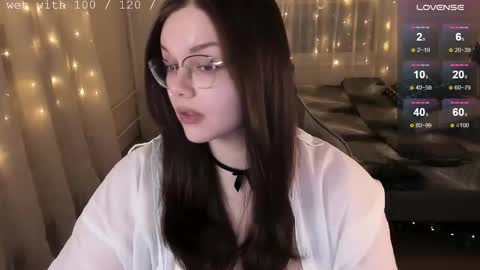 Eva online show from December 2025 07:56:02 PM