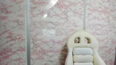 Snapshot of little_doll_4u chatting on June 2026 10:13:02 AM ANNI online show from June 2026 10:13:02 AM