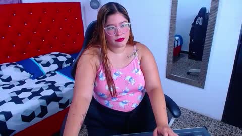 mai rojas online show from October 2025 12:34:02 PM